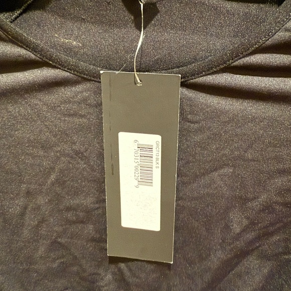 MICHI Black Long Sleeve Crop Top - Picture 2 of 3